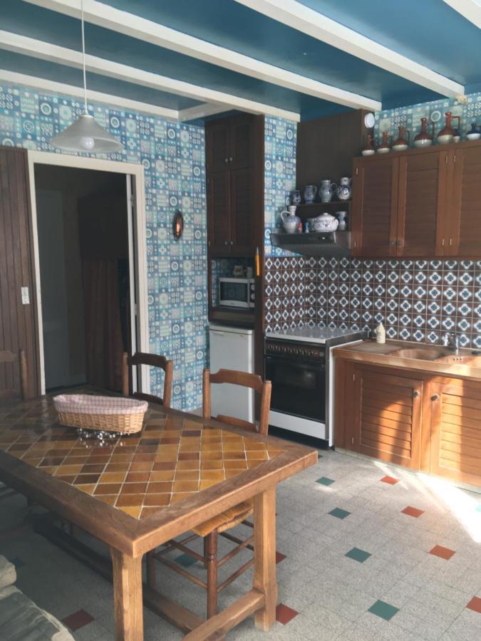 Maison Proche de Barfleur accolée à un commerce Anneville-en-Saire Esterno foto